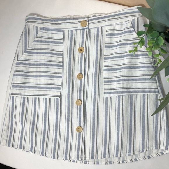 Potter's Pot Dresses & Skirts - NWOT Potter’s Pot Stripped Linen Skirt